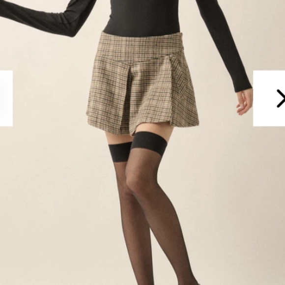 Houndstooth pattered pleated shorts - Picture 5 of 5